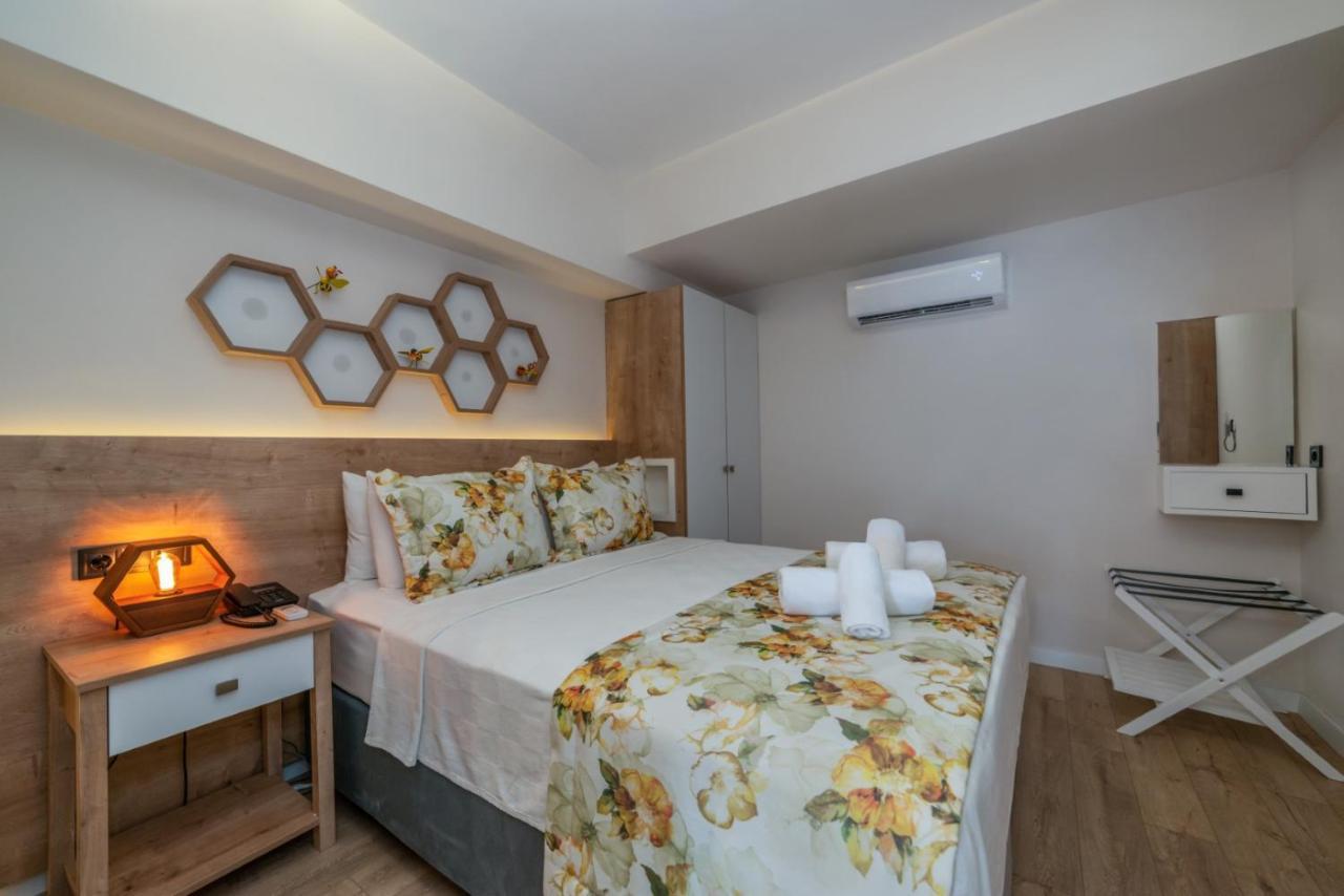 Ece Marina Suites Фетие Екстериор снимка