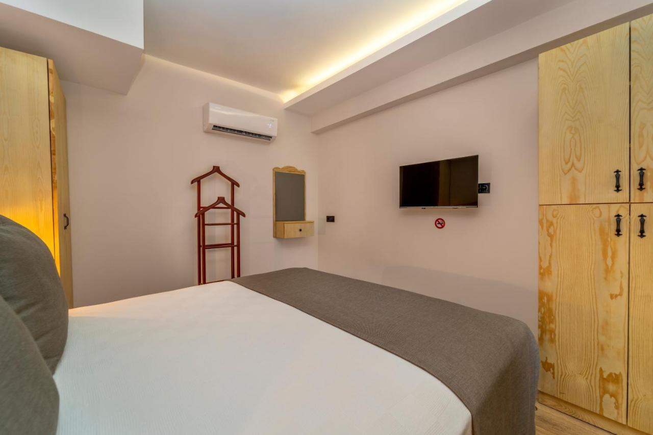 Ece Marina Suites Фетие Екстериор снимка