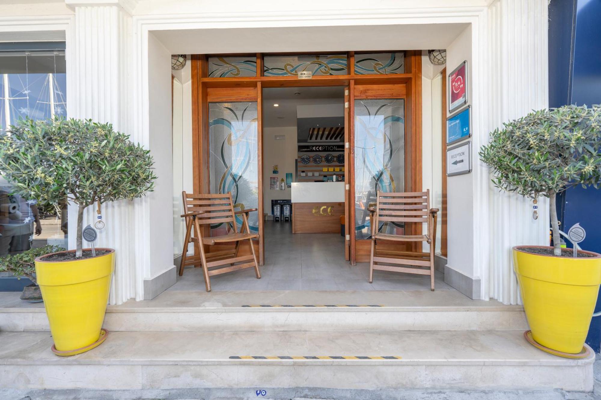 Ece Marina Suites Фетие Екстериор снимка