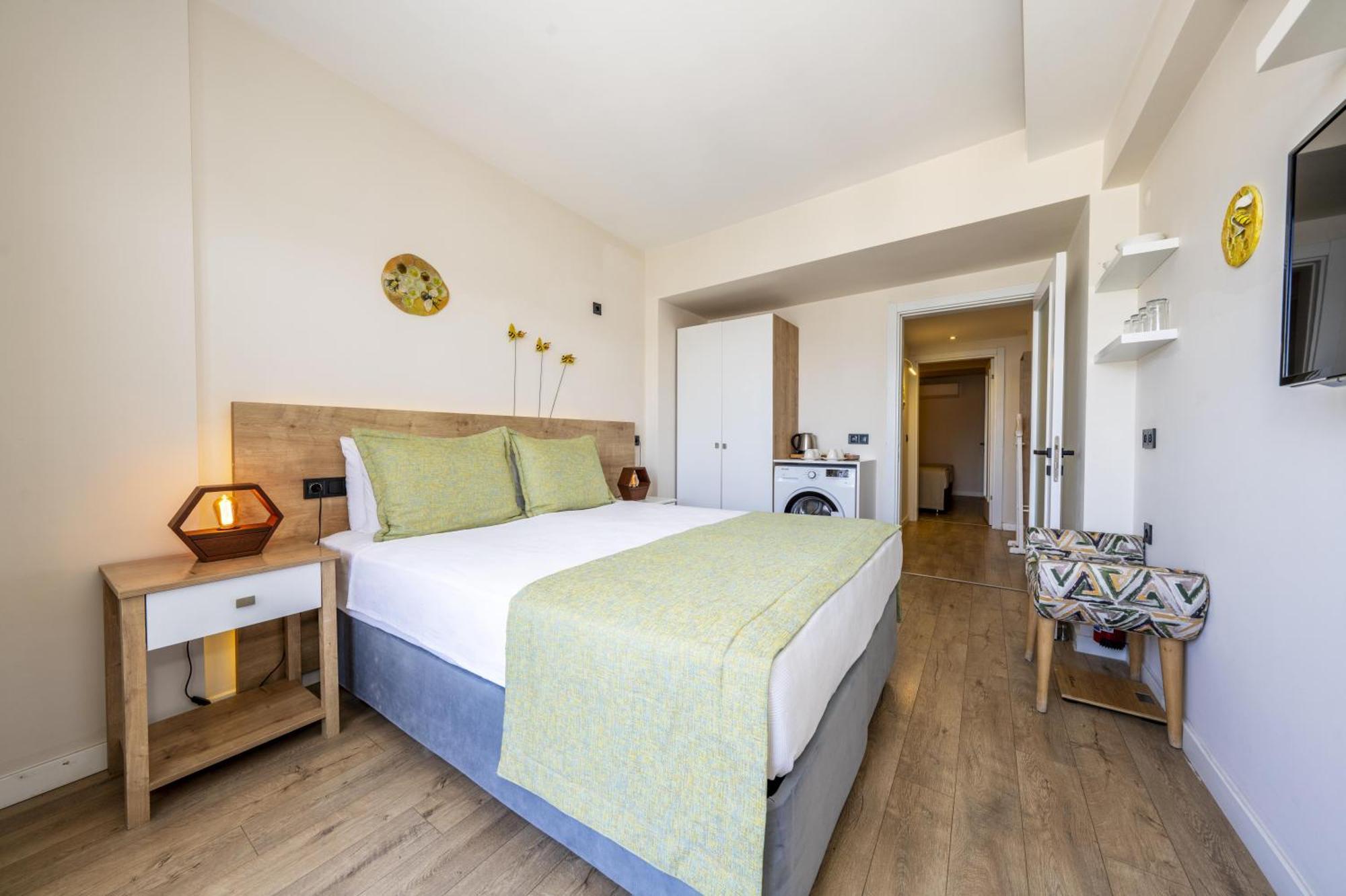 Ece Marina Suites Фетие Екстериор снимка