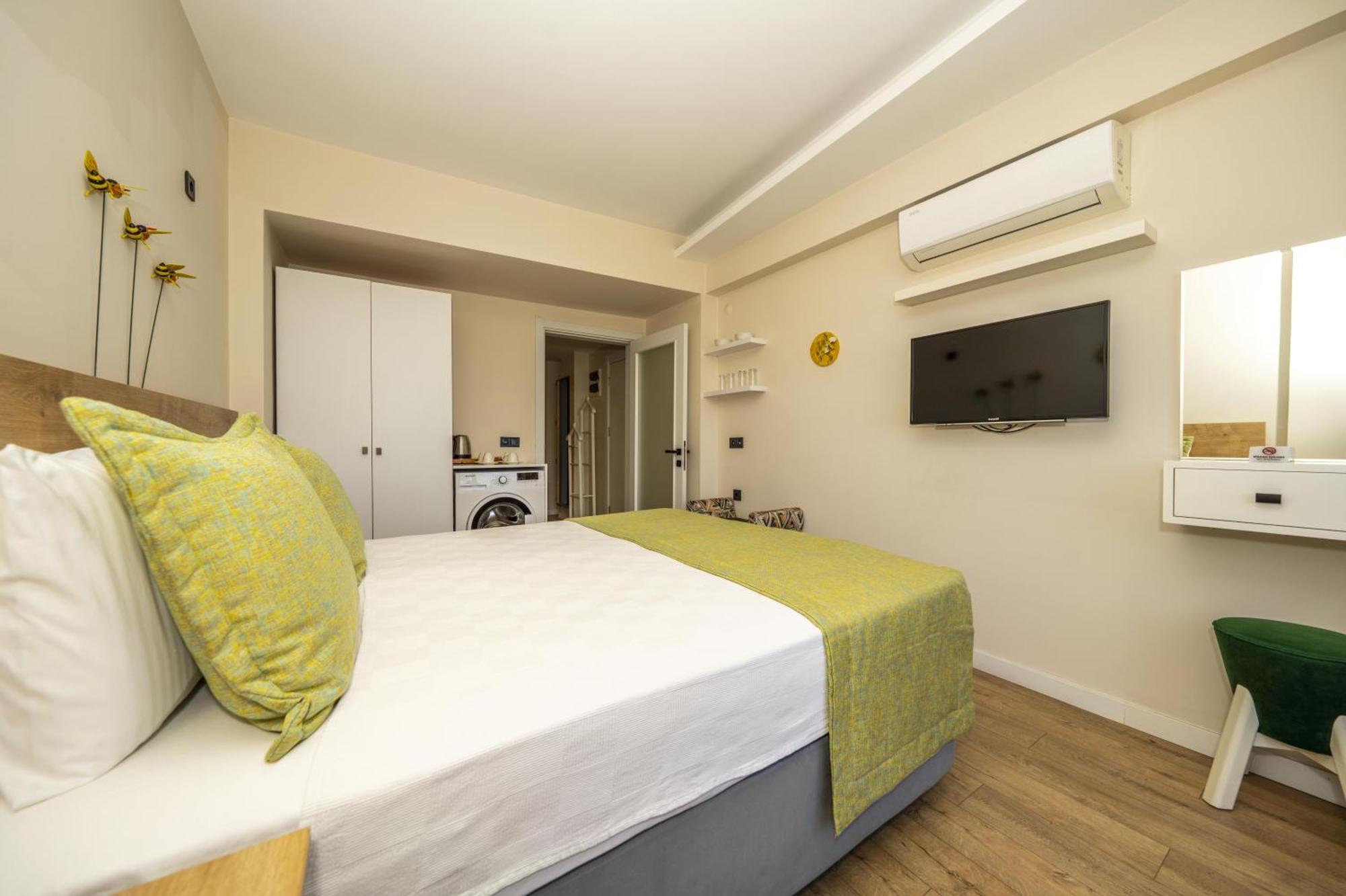 Ece Marina Suites Фетие Екстериор снимка