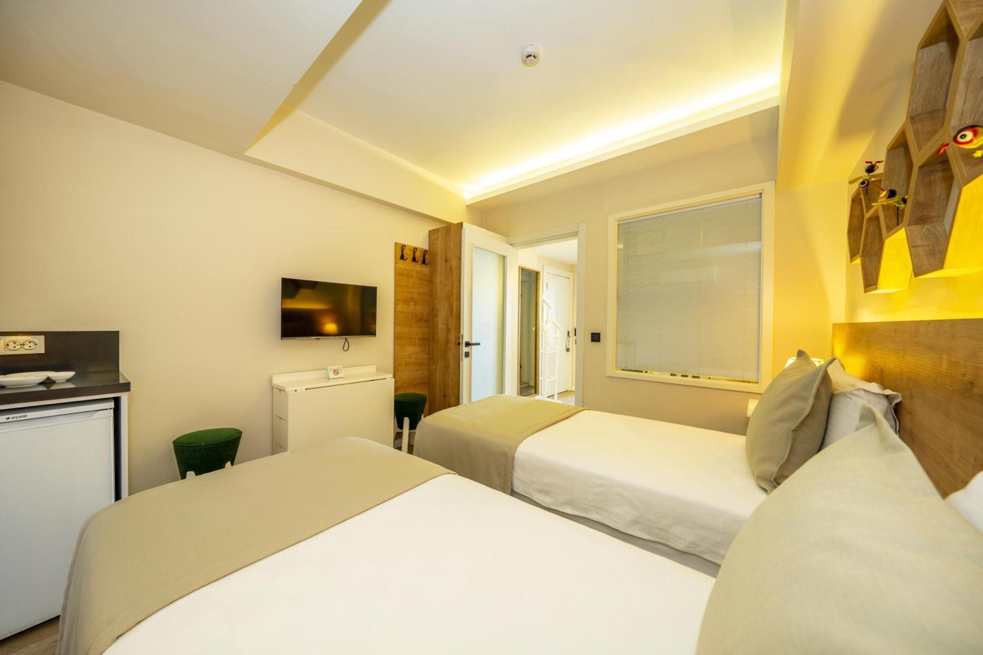 Ece Marina Suites Фетие Екстериор снимка